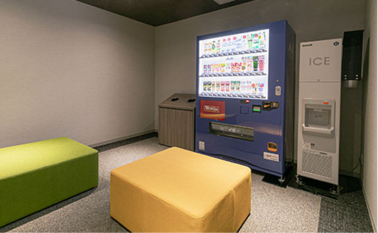 画像:自動販売機コーナー